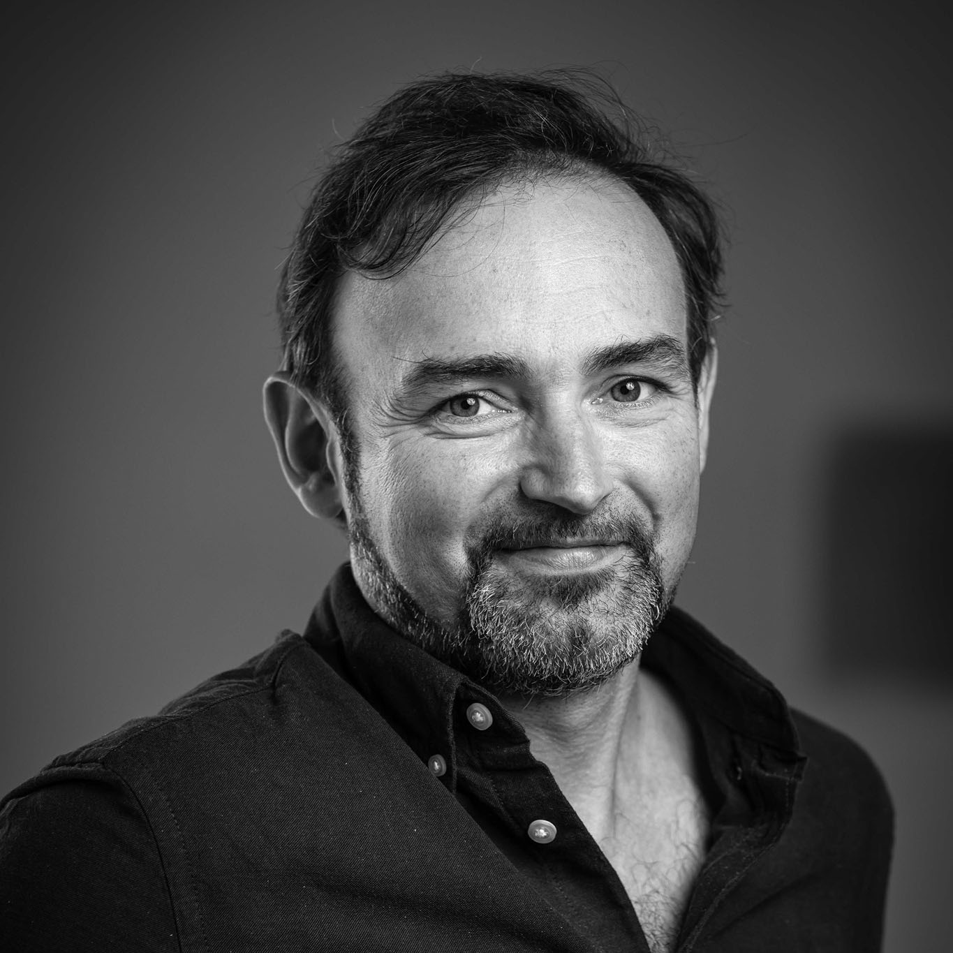 Portrait de Gwendal Lemercier dessinateur de la préface de Straed 2023