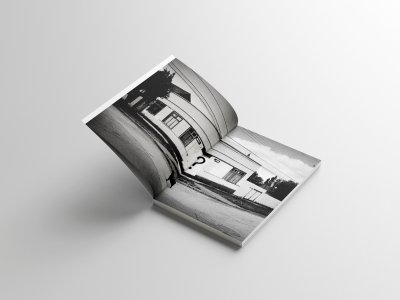 Straed 6 le fanzine ouvert sur une photographie de Morgan Labbé